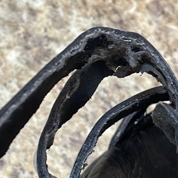 Clarks Bendables Black Slip On Heels. Size 8.5. Leather Upper. GUC - Picture 12 of 16